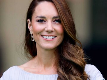 Prinzessin Kate lächelt beim Earthshot Prize 2021  | © Getty Images/Max Mumby/Indigo