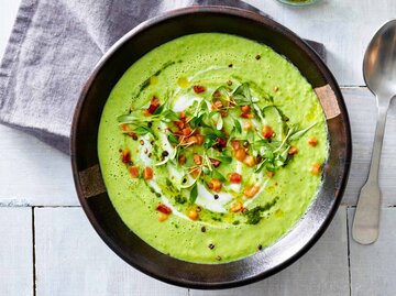 kalte Gurken-Avocado-Suppe | © Getty Images/Westend61