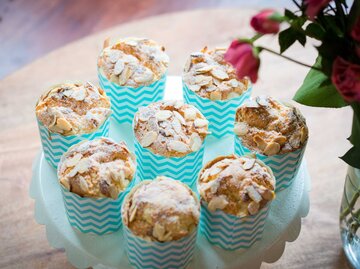 Bienenstich Muffins | © Getty Images/Lulu Gao