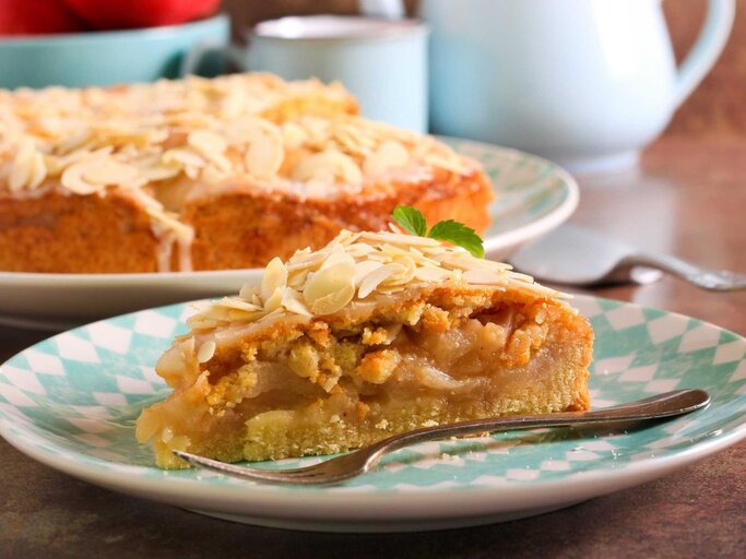 Apfelkuchen mit Mandeln | © Getty Images/manyakotic