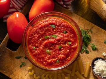 Tomaten-Dip | © Getty Images/ALEAIMAGE