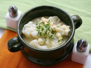 Blumenkohlsuppe | © Adobe Stock/Silvia Bogdanski