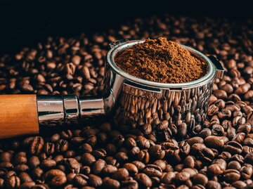 frisch gemahlener Kaffee | © Getty Images/matusgajdos17