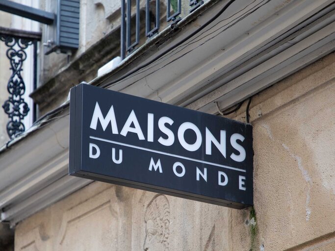 Maisons du Monde Shop Außenansicht | © Adobe Stock/OceanProd
