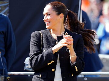 Meghan Markle mit Bouclé-Jacke | © Getty Images/Max Mumby/Indigo 