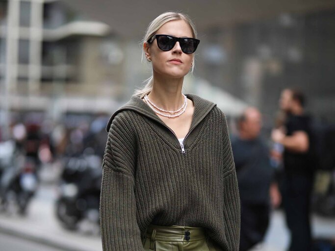 Linda Tol mit einem Half Zip Sweater | © Getty Images/Jeremy Moeller/Kontributor