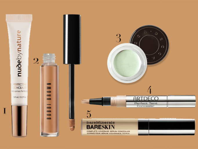 1. Überdeckt dunkle Schatten: „Perfecting Concealer” von Nude by Nature, um 22 Euro. 2. Hohe Deckkraft: „Instant Full Cover Concealer” in Natural von Bobbi Brown, um 35 Euro. 3. Neutralisiert Rötungen: „Backlight Targeted Colour Corrector” in Pistachio von Becca, über douglas.de, um 21 Euro. 4. Spendet intensiv Feuchtigkeit: „Perfect Teint Concealer” von Artdeco, um 14 Euro. 5. Lang anhaltend: „Bare‐Skin Serum Concealer” in Medium von Bare‐Minerals, um 26 Euro.
 | © PR