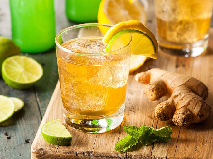 Alkoholfreie Cocktail Rezepte | © Getty Images /  bhofack2