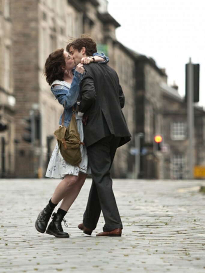 Zwei an einem Tag - ein schöner romantischer Film mit Anne Hathaway | © Universal Pictures