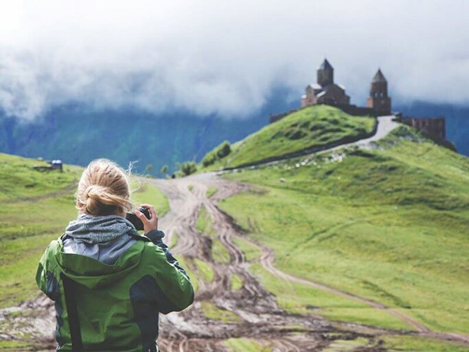 Frau auf Reisen | © Unsplash | Sylwia Bartyzel