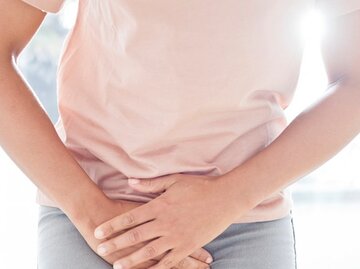 Im Laufe ihres Lebens ist jede dritte Frau von Blasenschwäche betroffen. Besonders häufig tritt die Harninkontinenz in den Wechseljahren auf. | © Getty Images | Science Photo Library
