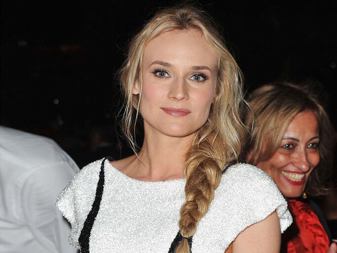 Schauspielerin Diane Kruger mit einer hübschen Flechtfrisur | © Getty Images |  Pascal Le Segretain 