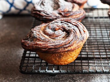 Cruffins - Mischung aus Croissant und Muffins | © Getty Images/Galiyah Assan