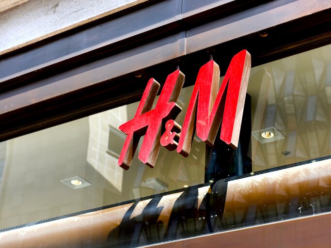 H&M Kaufhaus | © GettyImages/Peter Dazeley