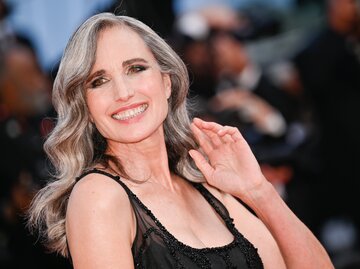 Schauspielerin Andie Macdowell auf einer Premiere | © GettyImages/Stephane Cardinale - Corbis